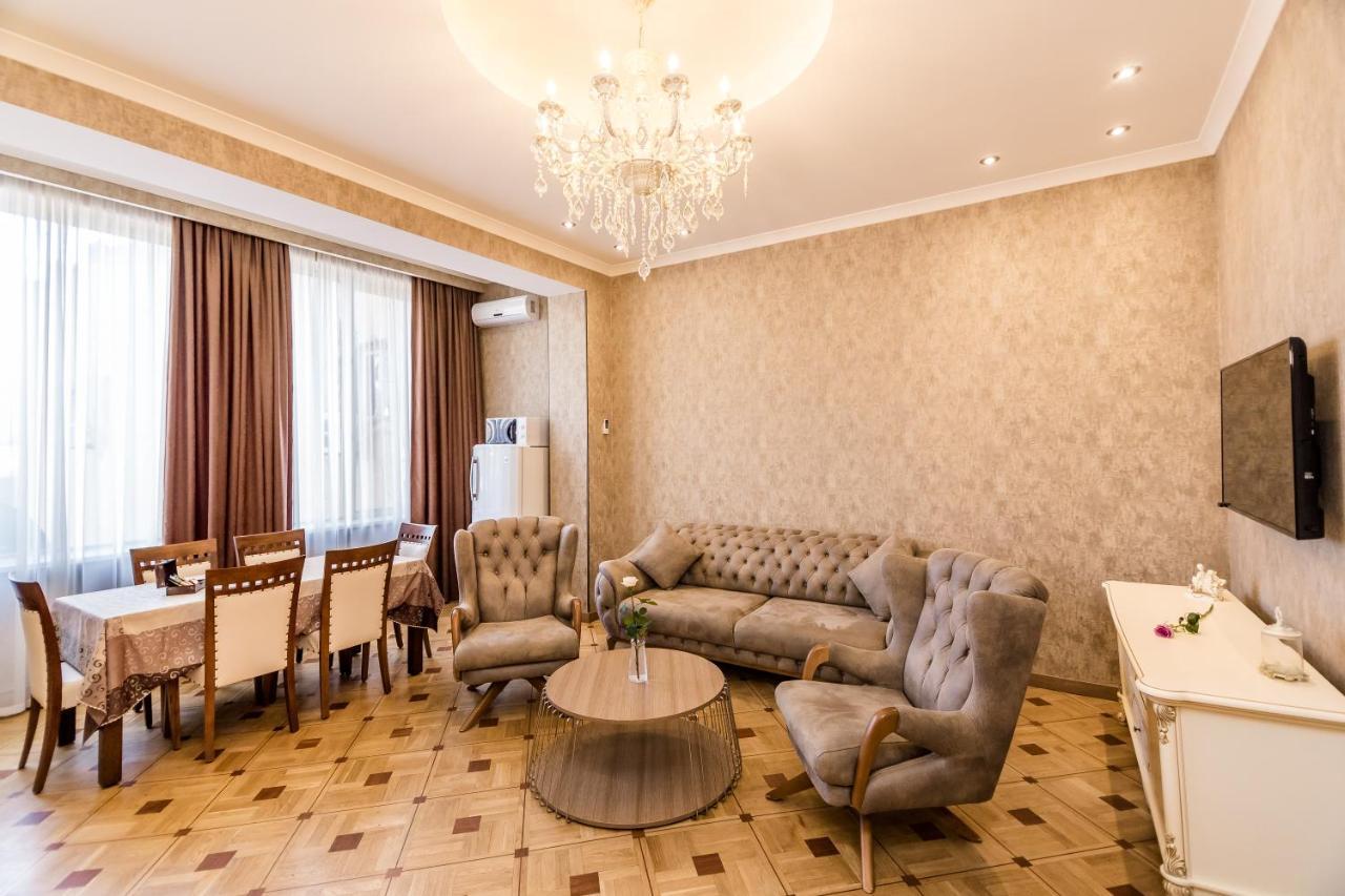 Dat Exx Apartments On Marjanishvili Tbilisi Exterior photo