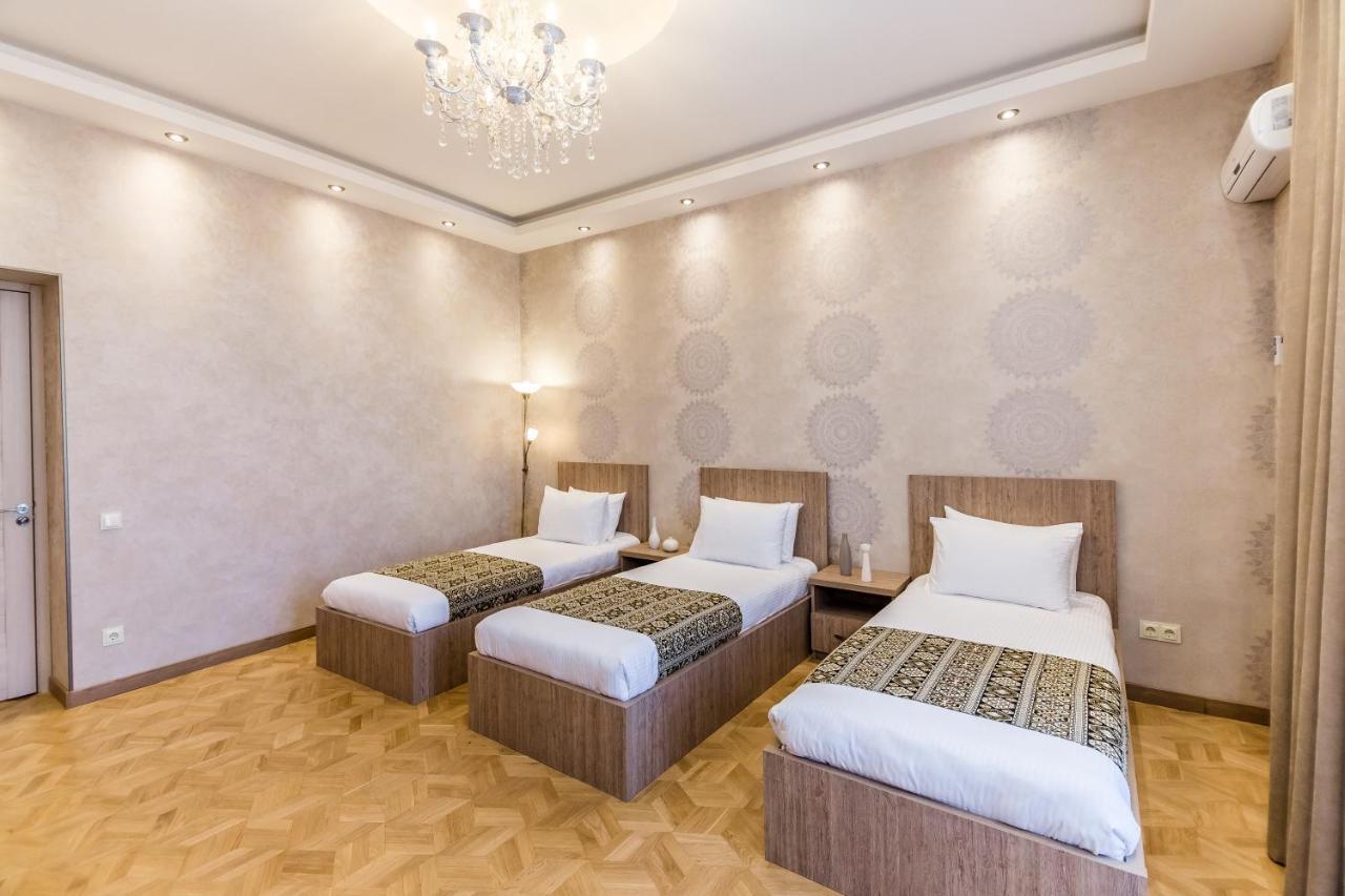 Dat Exx Apartments On Marjanishvili Tbilisi Exterior photo
